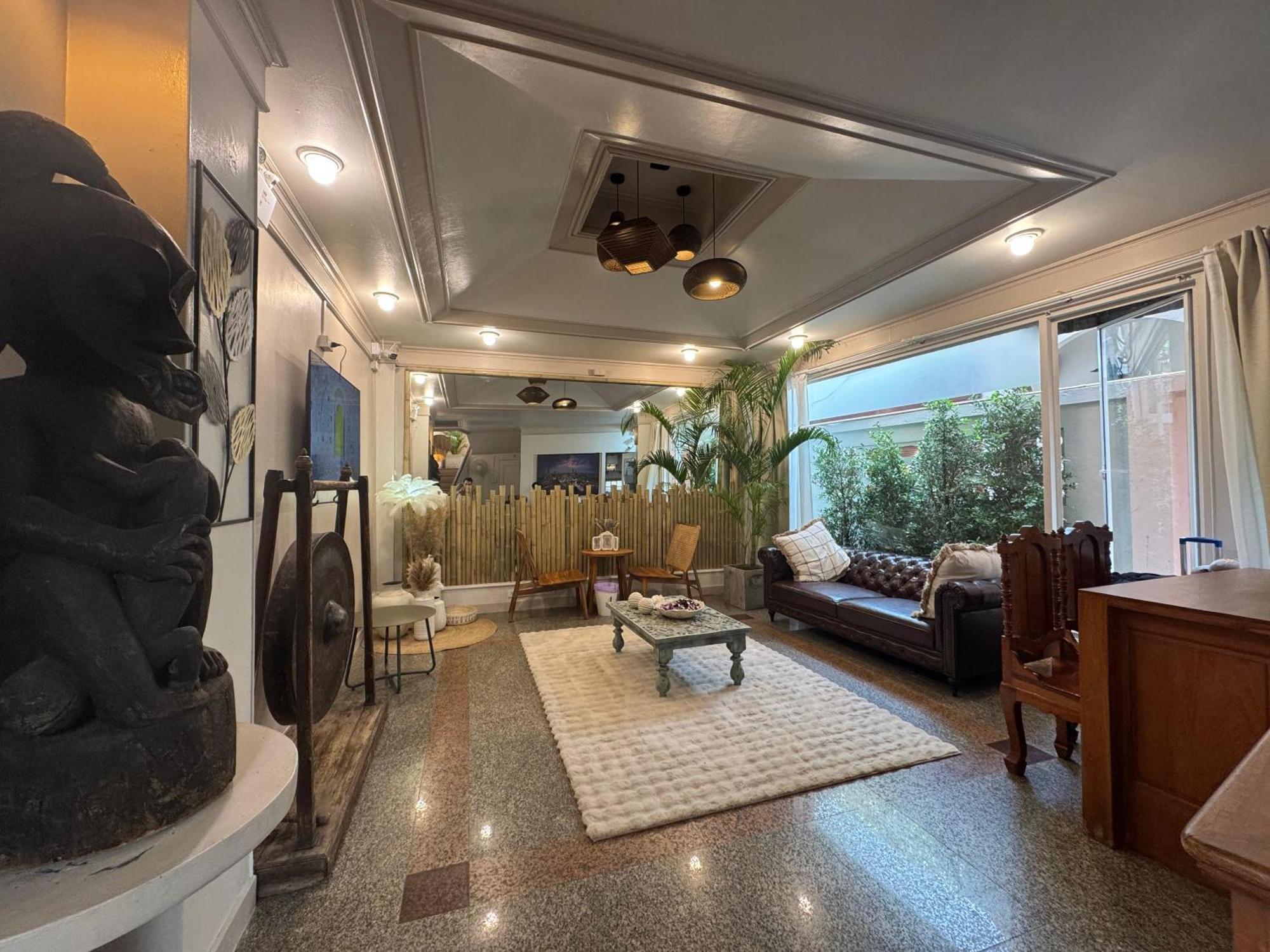 The Taksim Patong Beach Hotel Extérieur photo