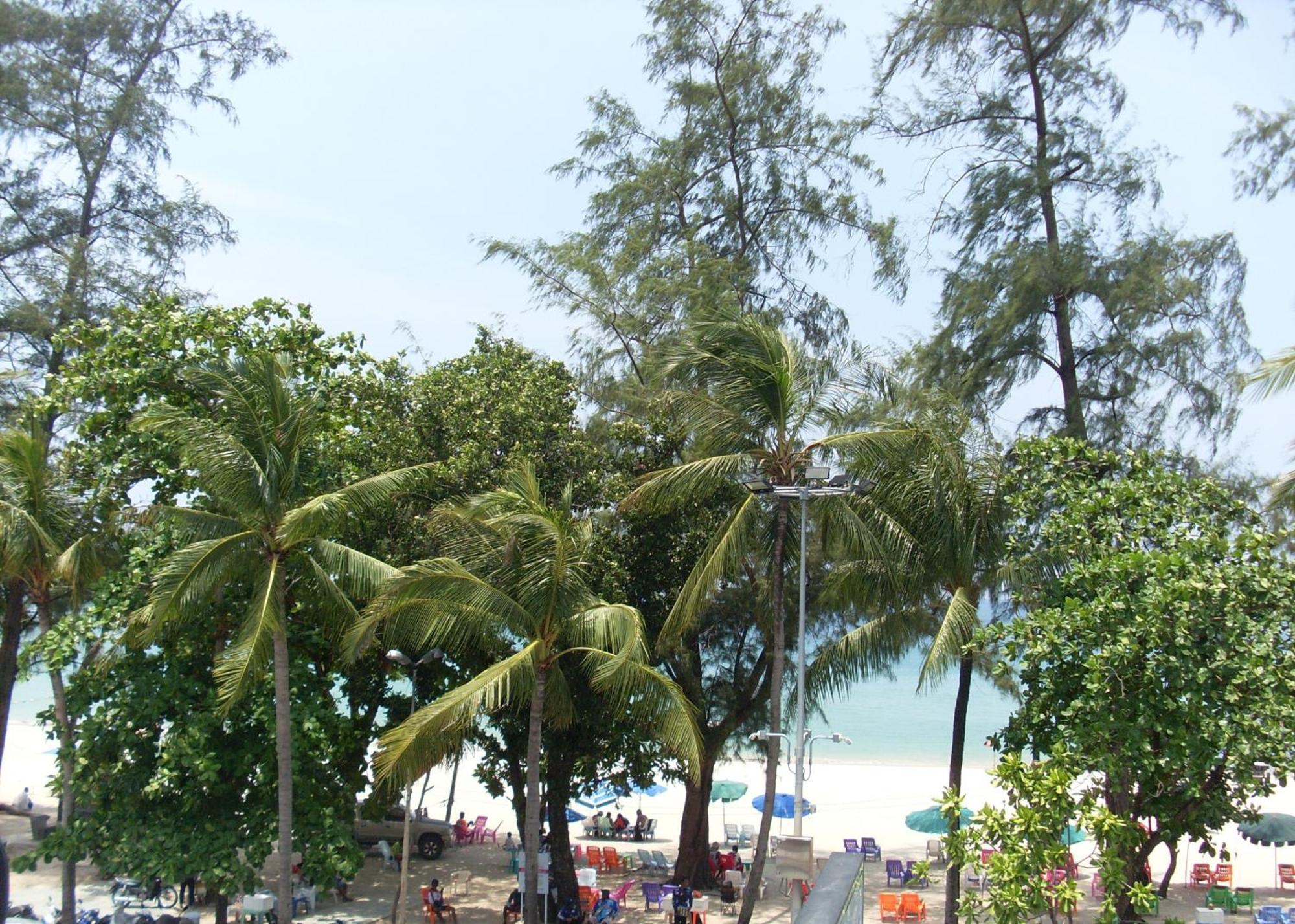 The Taksim Patong Beach Hotel Extérieur photo